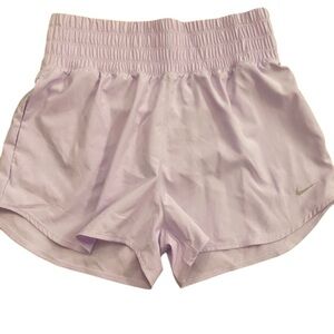 Nike Women’s Lavender Athletic Shorts High Waist Lined New Size large